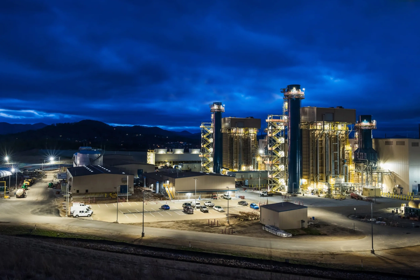 Why Are Explosion-Proof Lights Necessary in Upstream Natural Gas Extraction?