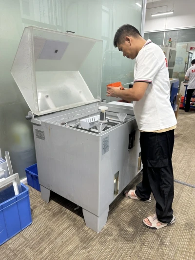 Salt spray corrosion resistance test